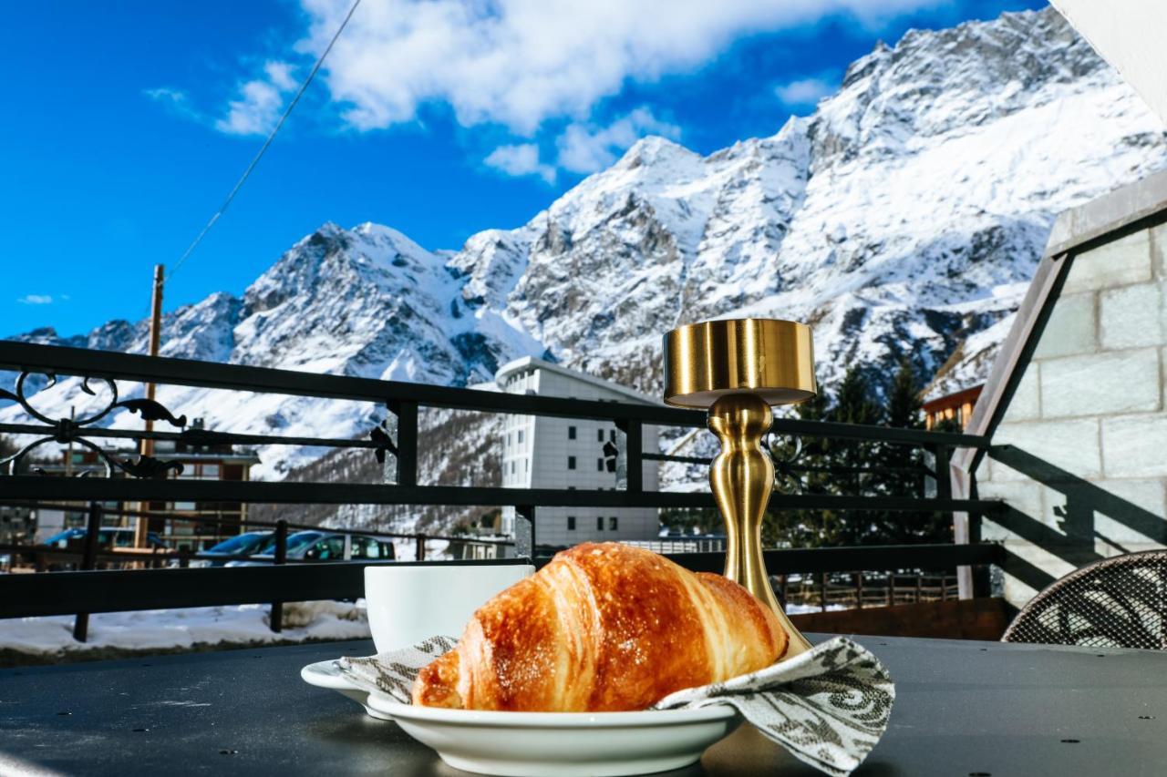 Hotel Sporting Breuil-Cervinia Bagian luar foto